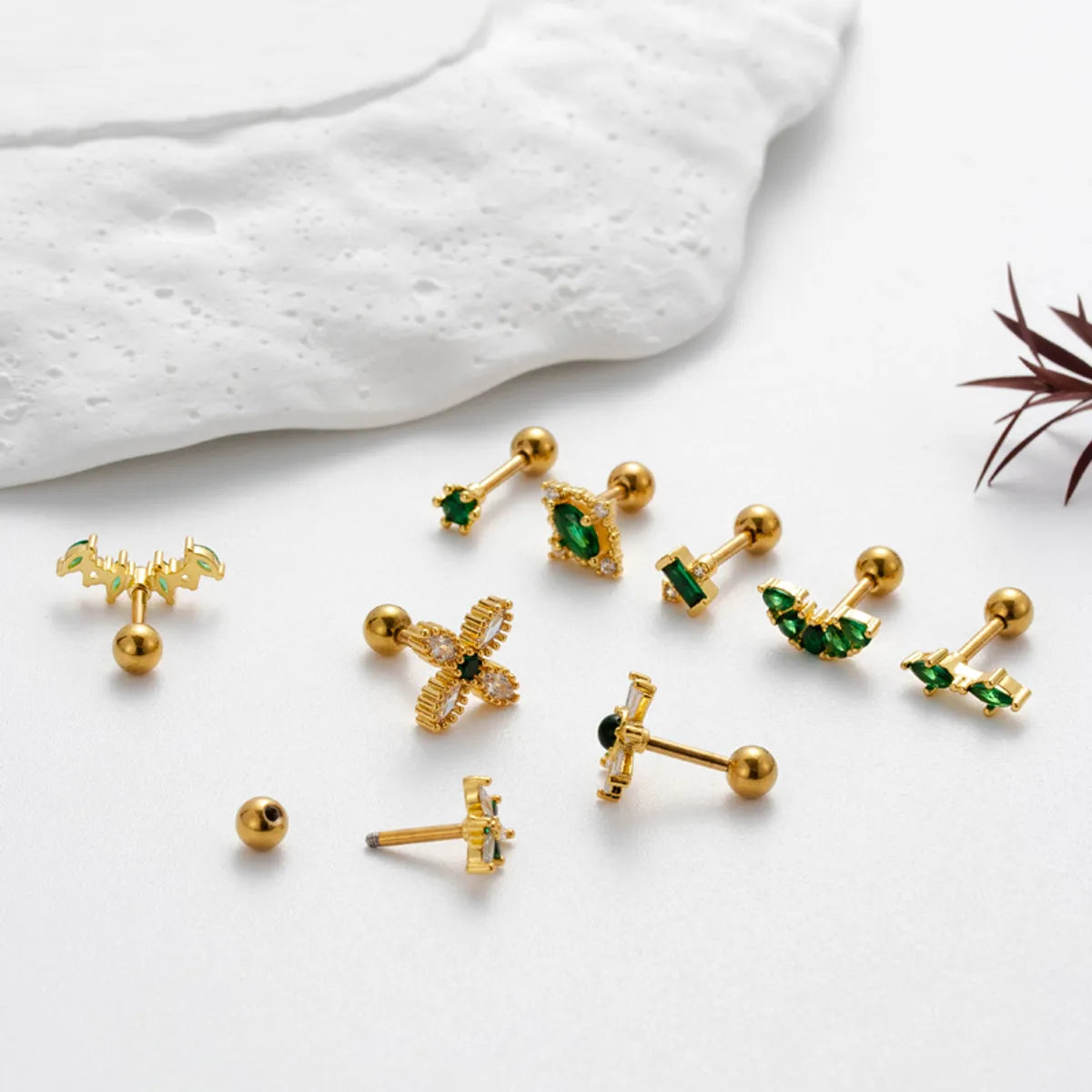 1 Piece Ear Cartilage Rings & Studs Commute Korean Style Sector Flower Copper Plating Inlay Zircon