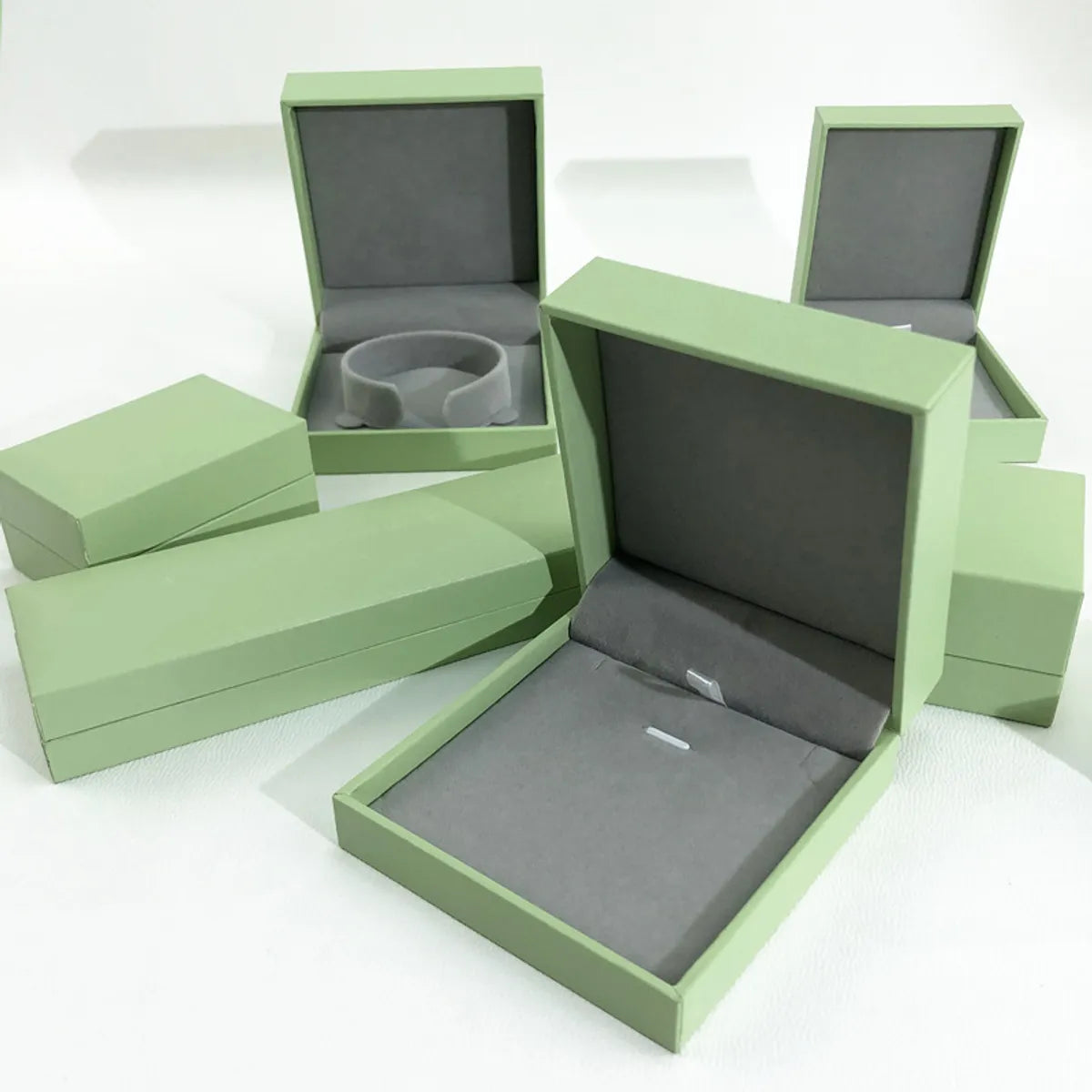 1 Piece Composite Material Simple Style Holiday Daily Solid Color Jewelry Boxes