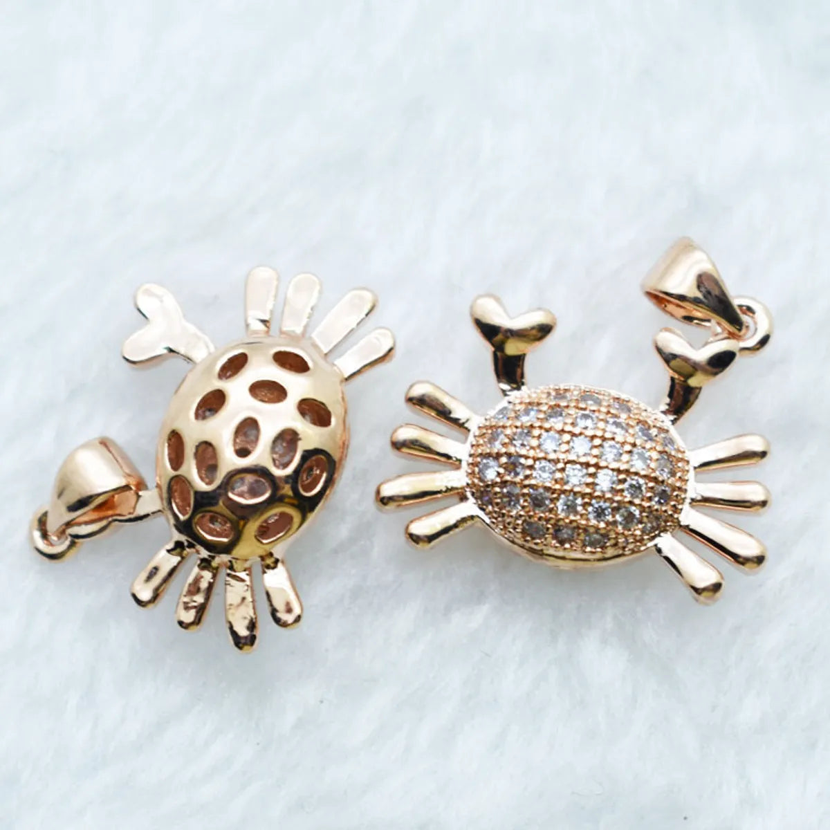 1 Piece Copper Rhinestones Crab Pendant