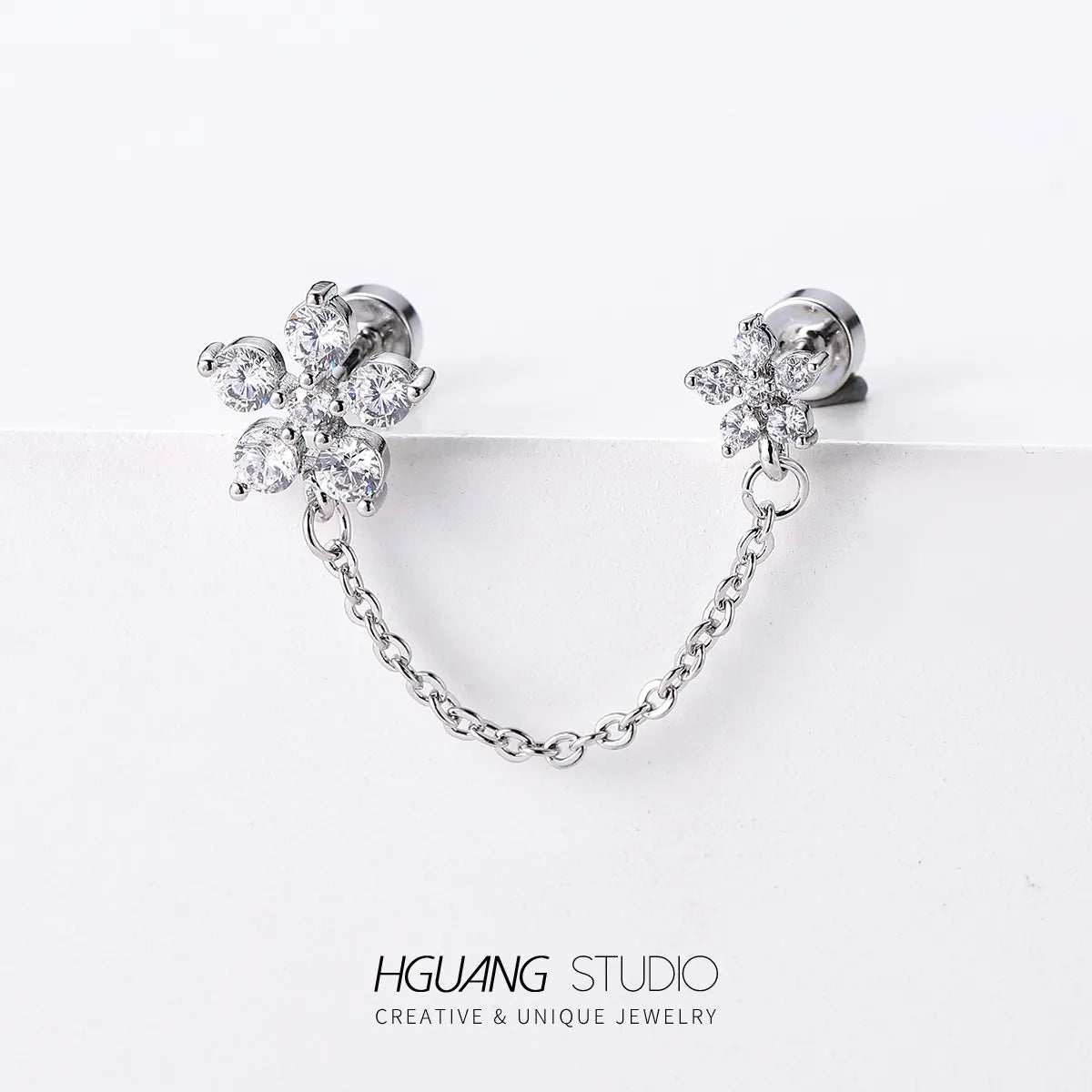 1 Piece Ear Cartilage Rings & Studs Casual Simple Style Heart Shape Crown Spider Titanium Steel Copper Inlay Zircon Ear Cartilage Rings & Studs