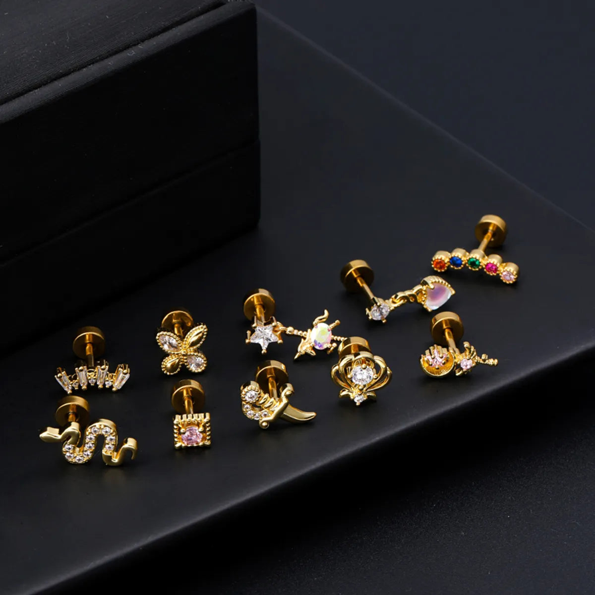 1 Piece Ear Cartilage Rings & Studs Classic Style Snake Butterfly Copper Polishing Inlay Zircon 18K Gold Plated Ear Cartilage Rings & Studs