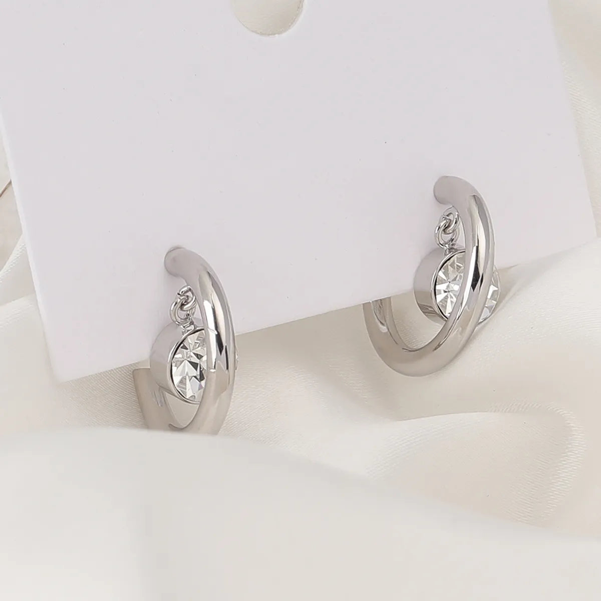 1 Piece Elegant Luxurious C Shape Inlay Stainless Steel Zircon Ear Studs