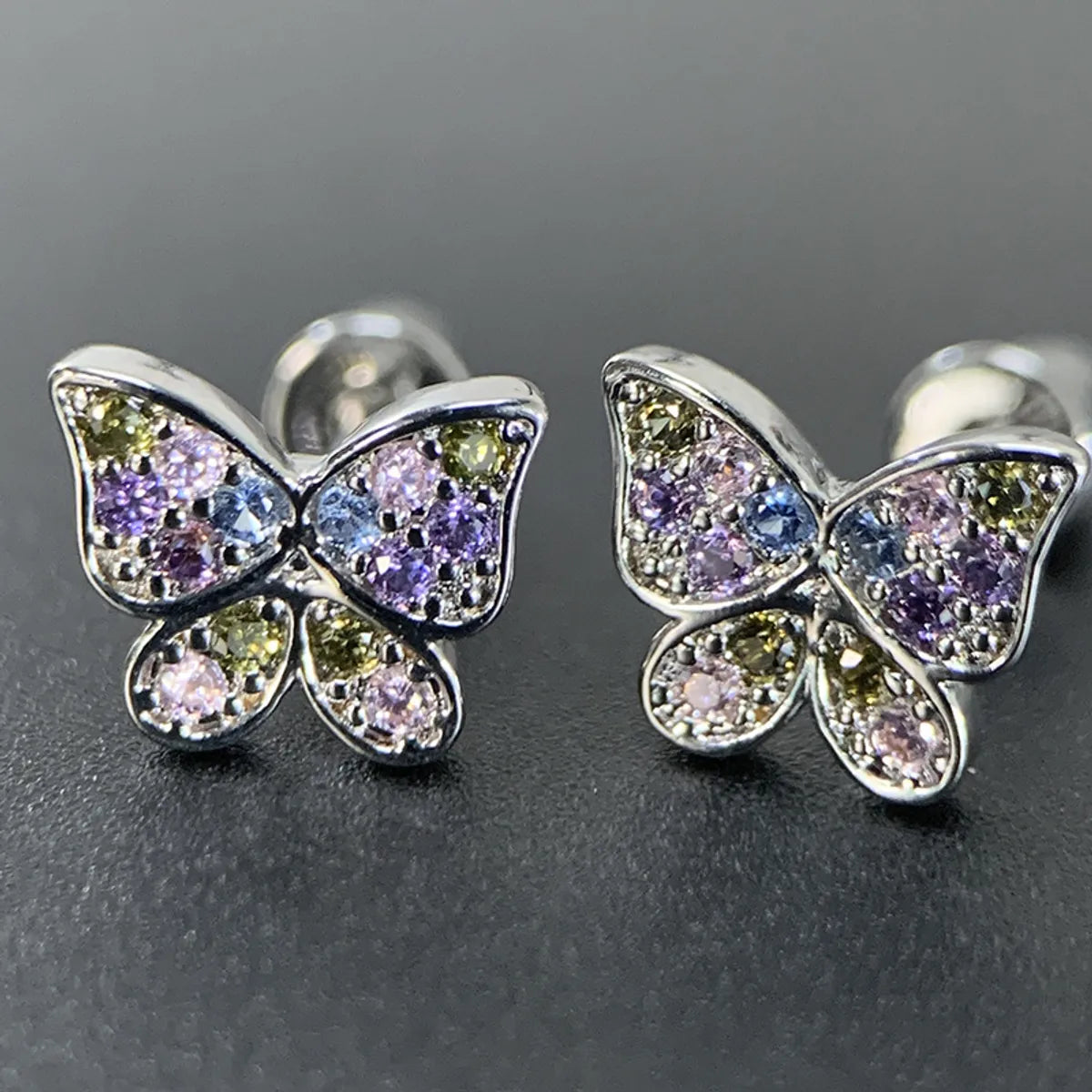 1 Piece Elegant Sweet Heart Shape Butterfly Inlay Copper Zircon Ear Studs