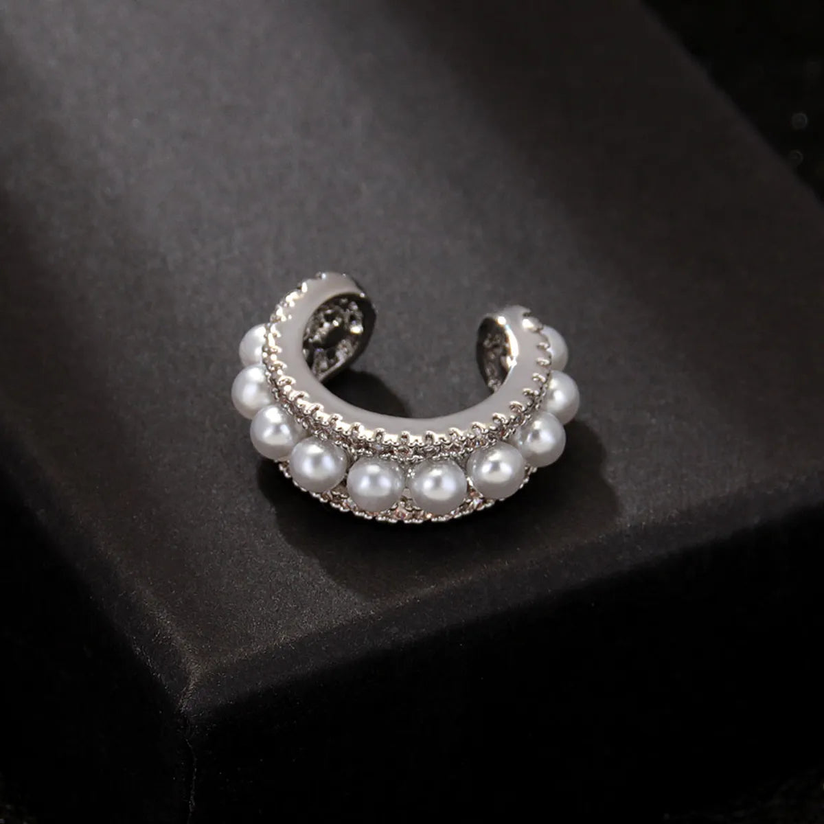 1 Piece Fairy Style C Shape Plating Inlay Copper Pearl Zircon Gold Plated Silver Plated Ear Clips