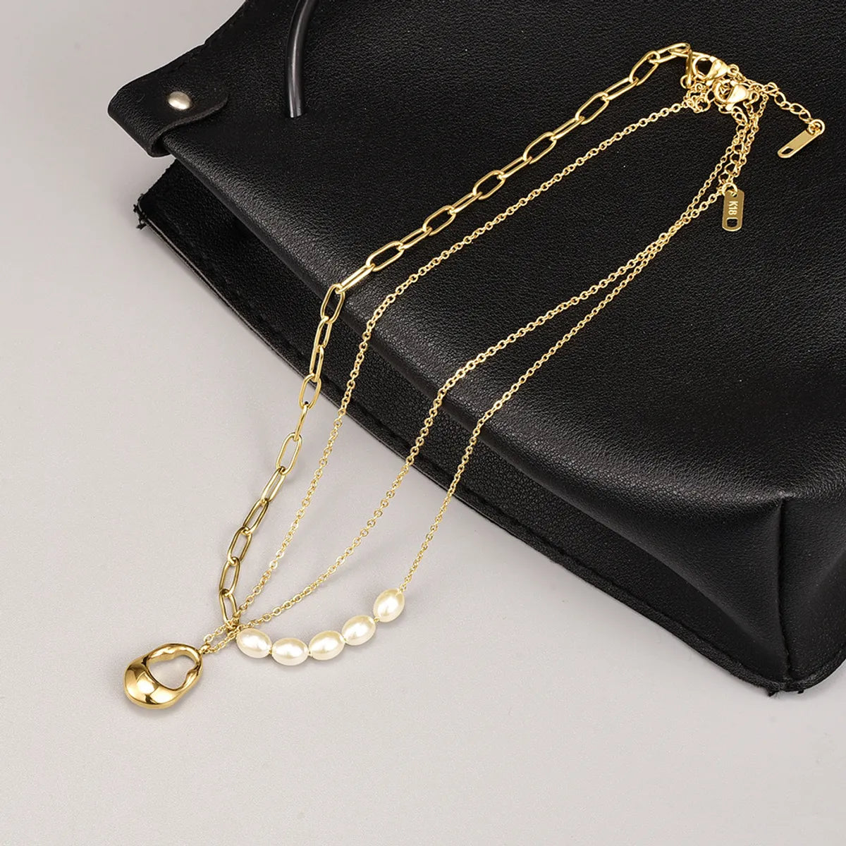 Wholesale Jewelry Fashion Bag 304 Stainless Steel Titanium Steel Artificial Pearls 18K Gold Plated Plating Layered Necklaces