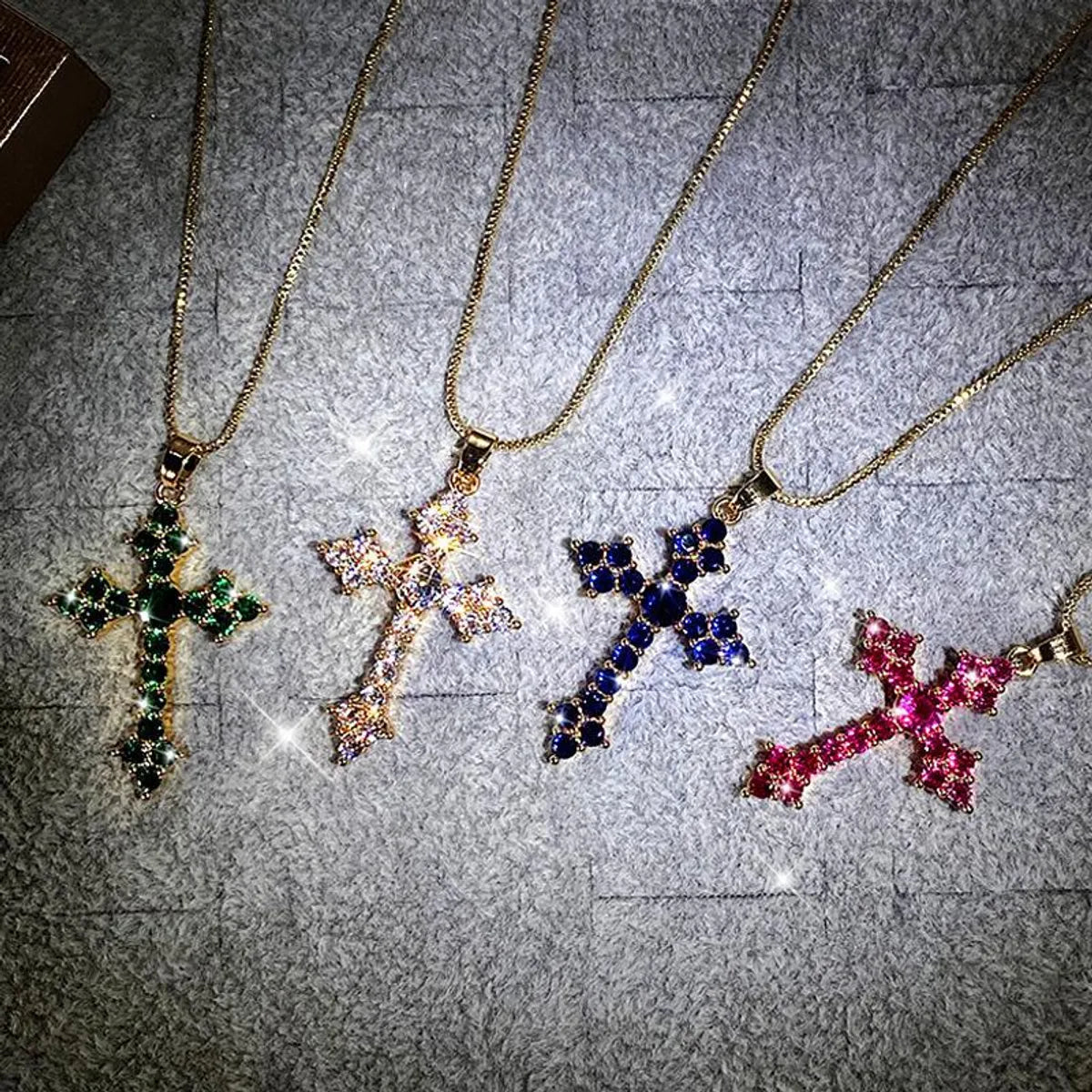 1 Piece Fashion Cross Alloy Plating Zircon Women's Necklace