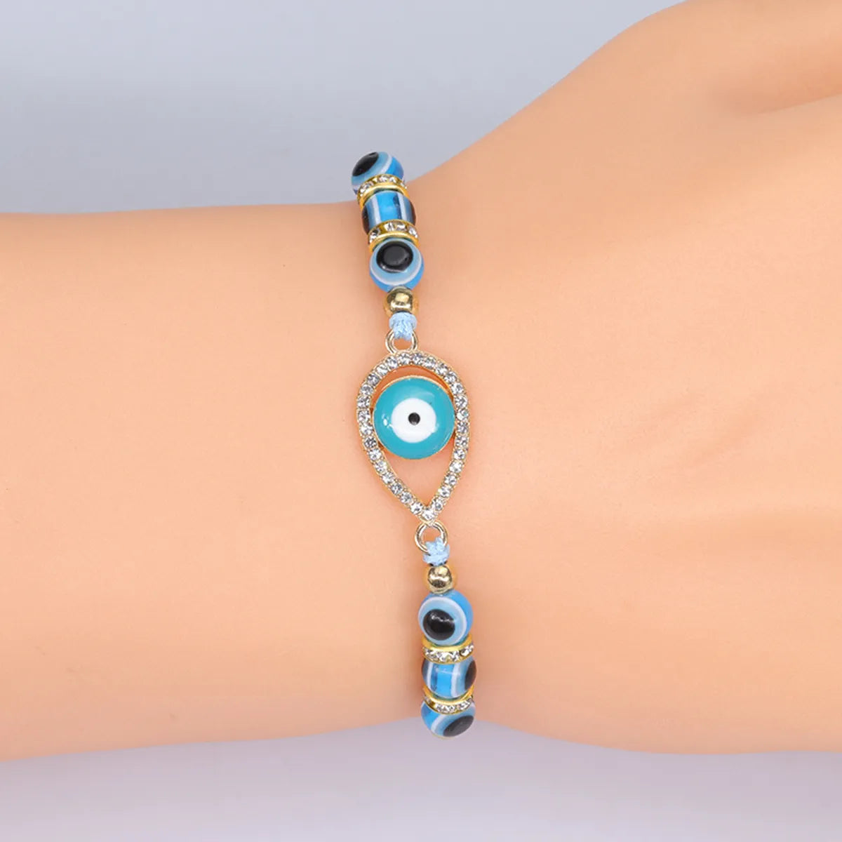 1 Piece Fashion Devil's Eye Mixed Materials Beaded Hollow Out Inlay Zircon Unisex Bracelets