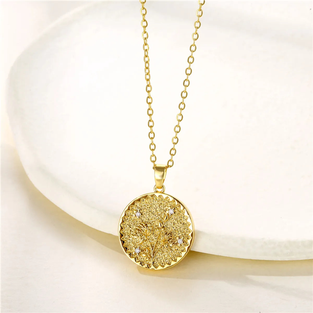 Fashion Flower Lotus Chrysanthemum Stainless Steel Titanium Steel Plating Inlay Zircon 18k Gold Plated Gold Plated Pendant Necklace