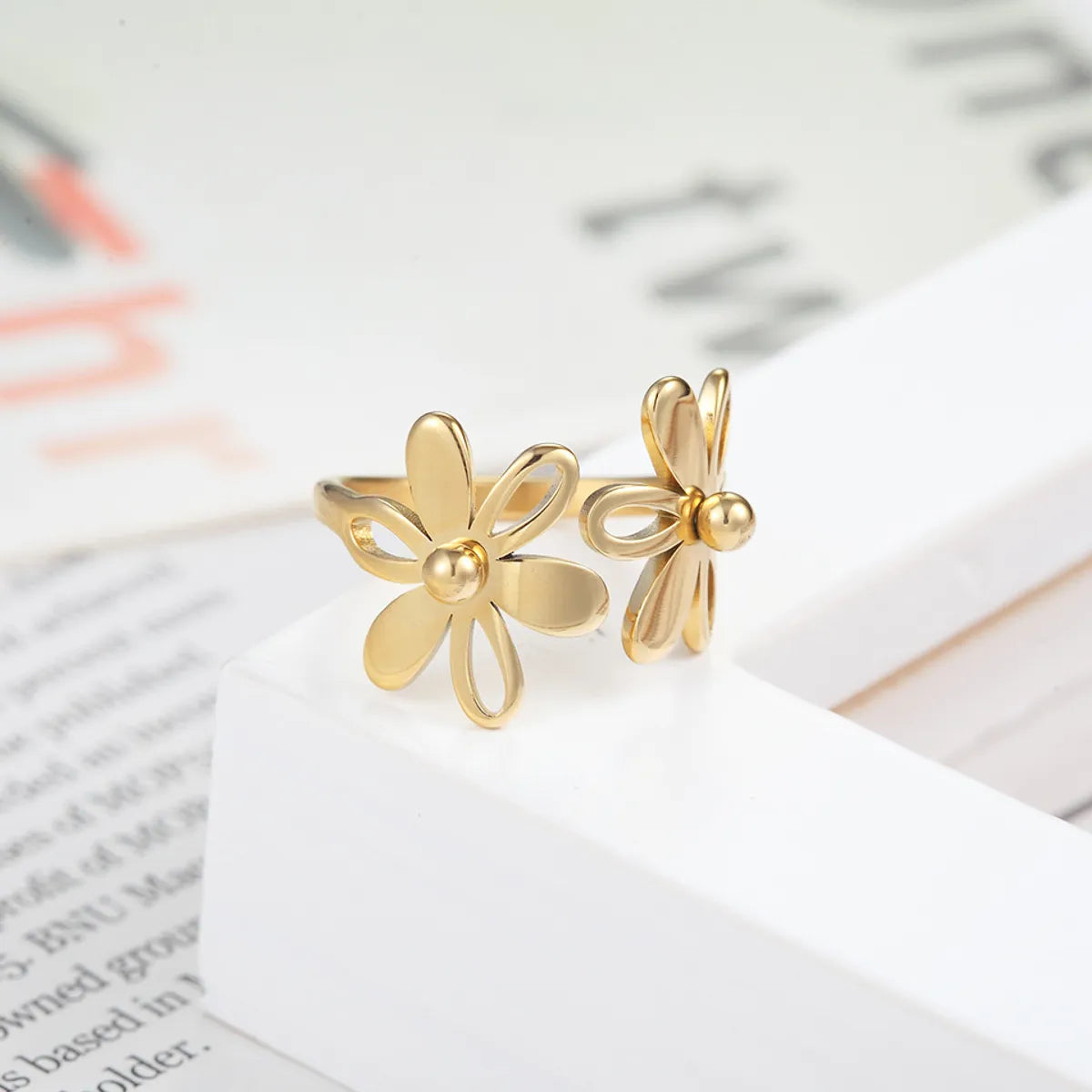 1 Piece Fashion Flower Titanium Steel Plating Open Ring