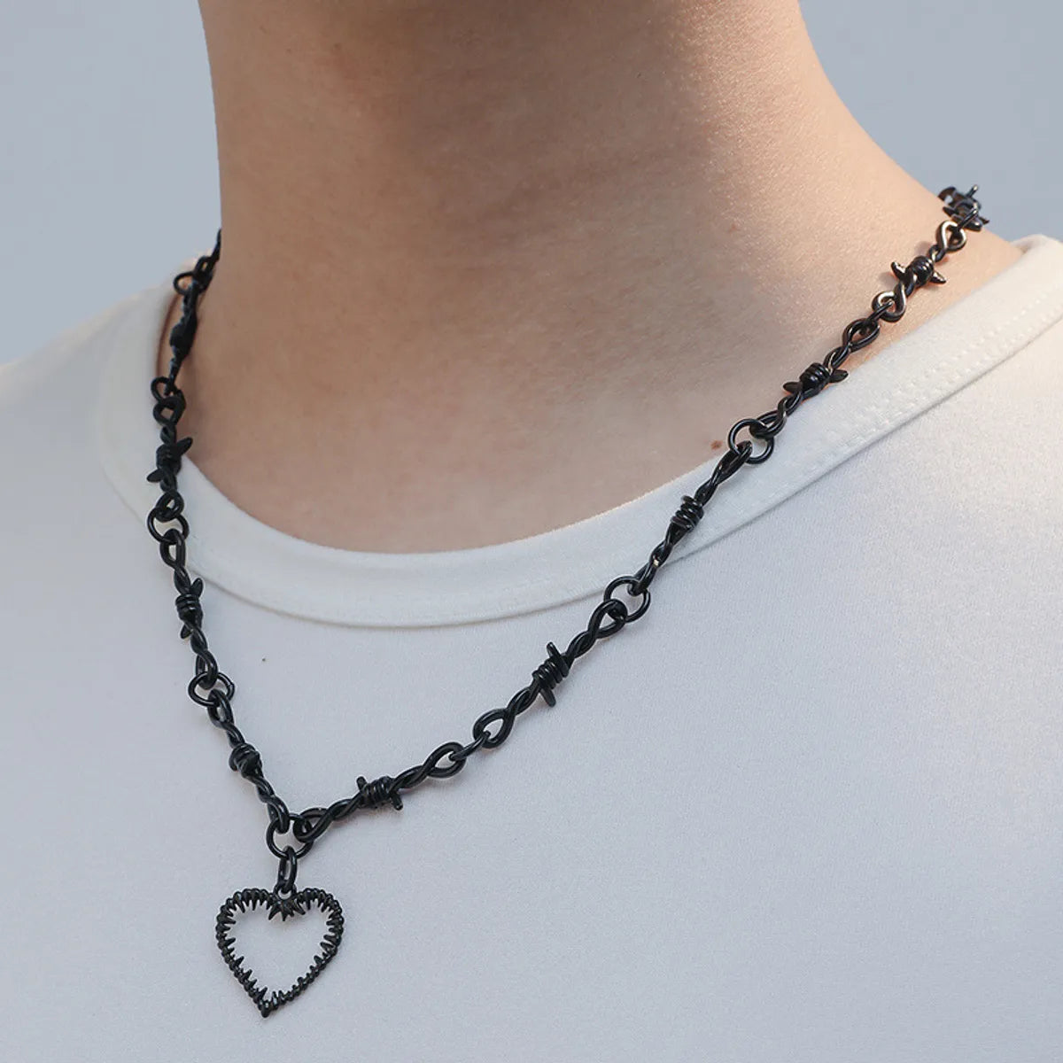 Fashion Heart Shape Alloy Plating Unisex Pendant Necklace