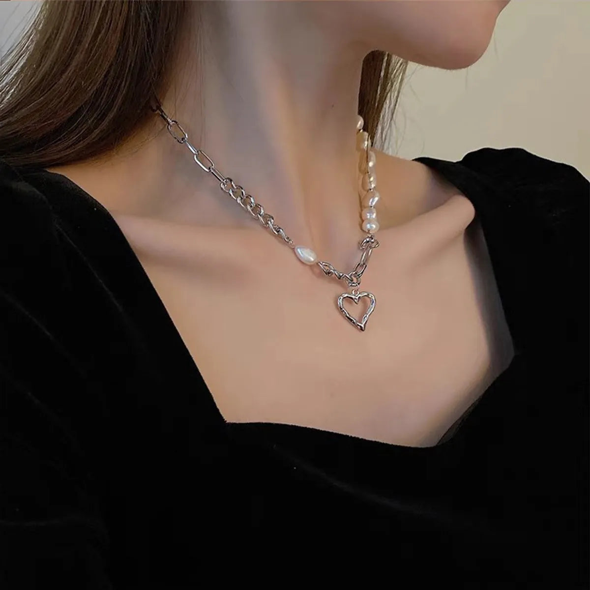 1 Piece Fashion Heart Shape Metal Beaded Women's Necklace