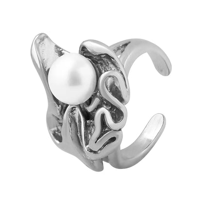 Fashion Irregular Freshwater Pearl Titanium Steel Plating Inlay Freshwater Pearl 18k Gold Plated Rings