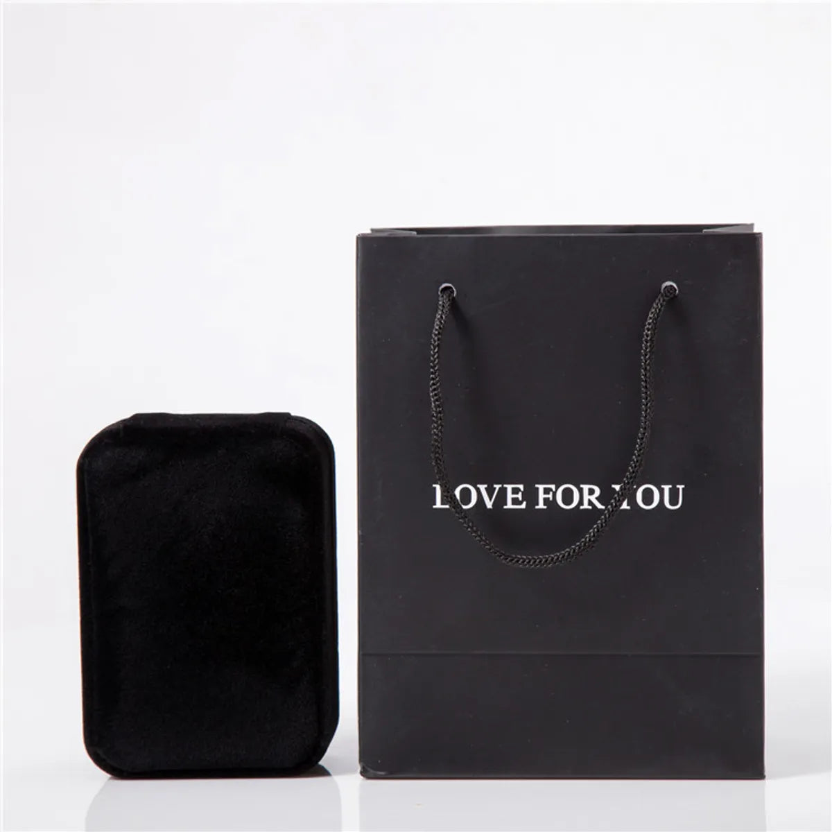 1 Piece Fashion Letter Paper Jewelry Packaging Bags