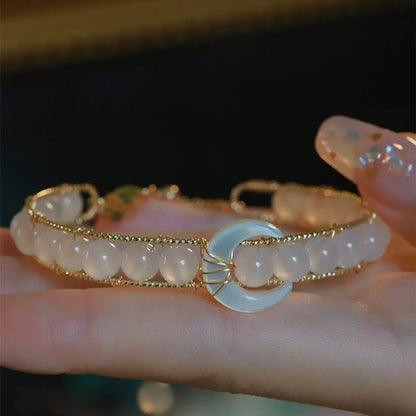 1 Piece Fashion Moon Butterfly Metal Beaded Plating Women'S Bracelets