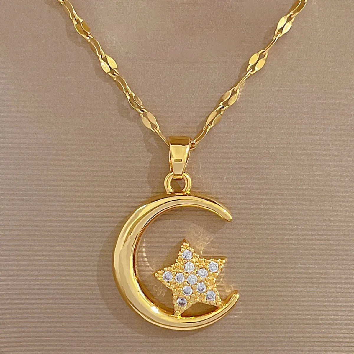 1 Piece Fashion Moon Stainless Steel Inlay Zircon Pendant Necklace