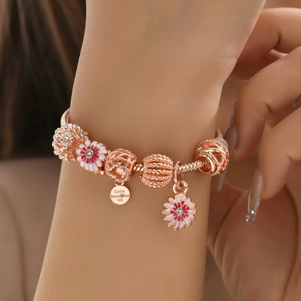 1 Piece Fashion Simple Style Flower Alloy Steel Inlay Rhinestones Women's Bracelets