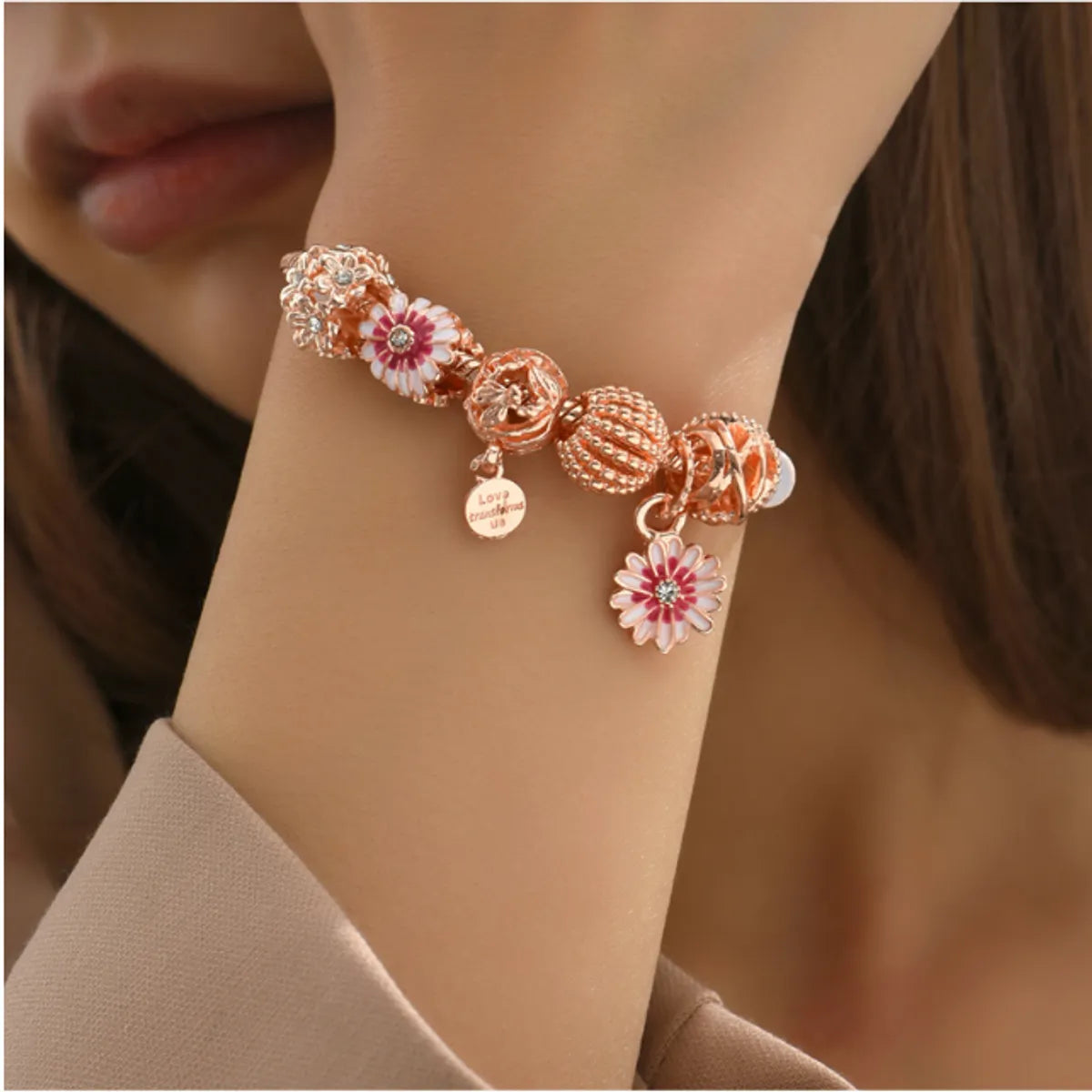 1 Piece Fashion Simple Style Flower Alloy Steel Inlay Rhinestones Women's Bracelets