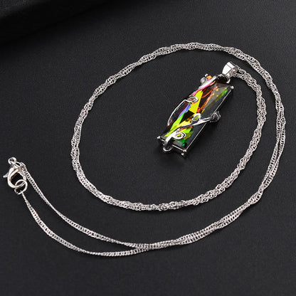 Fashion Square Leaves Alloy Inlay Crystal Women'S Pendant Necklace