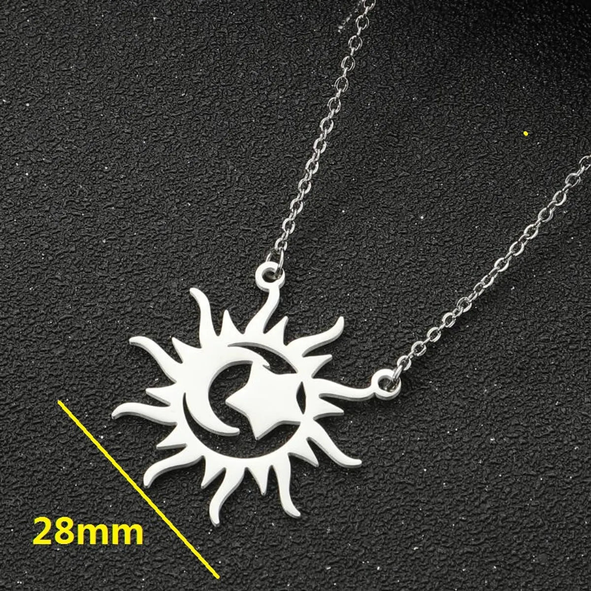 1 Piece Fashion Sun Titanium Steel Plating Hollow Out Pendant Necklace