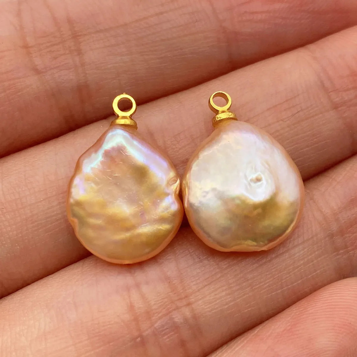 1 Piece Freshwater Pearl Solid Color Pendant