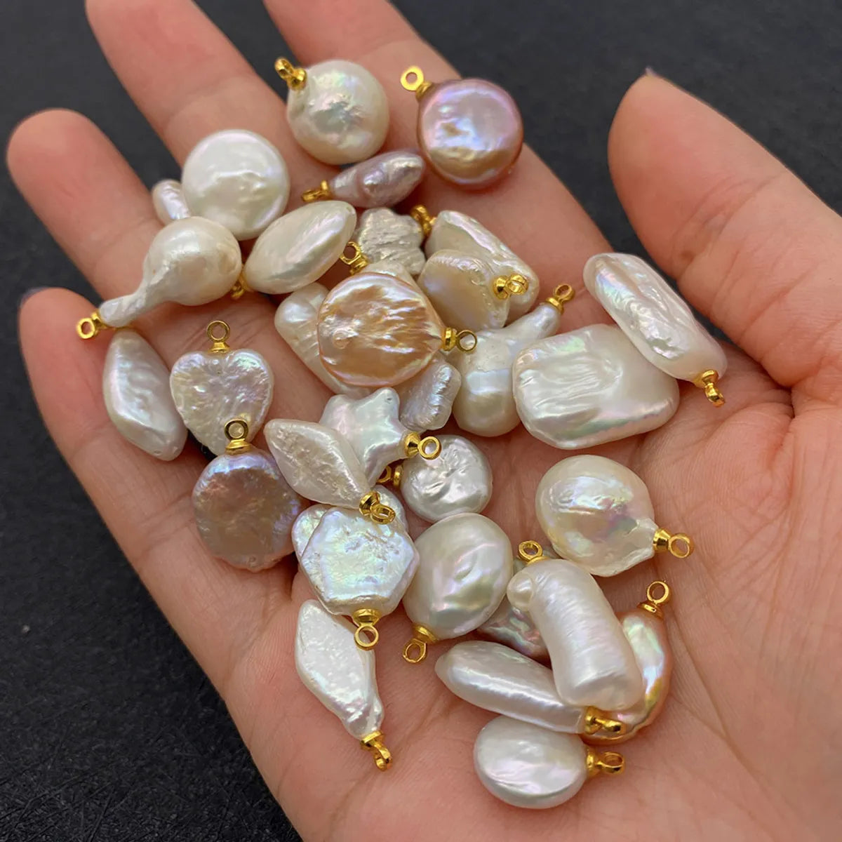 1 Piece Freshwater Pearl Solid Color Pendant