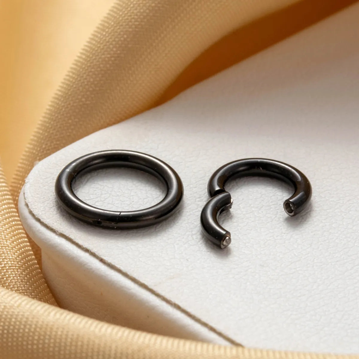 1 Piece Ig Style Round Stainless Steel Hoop Earrings