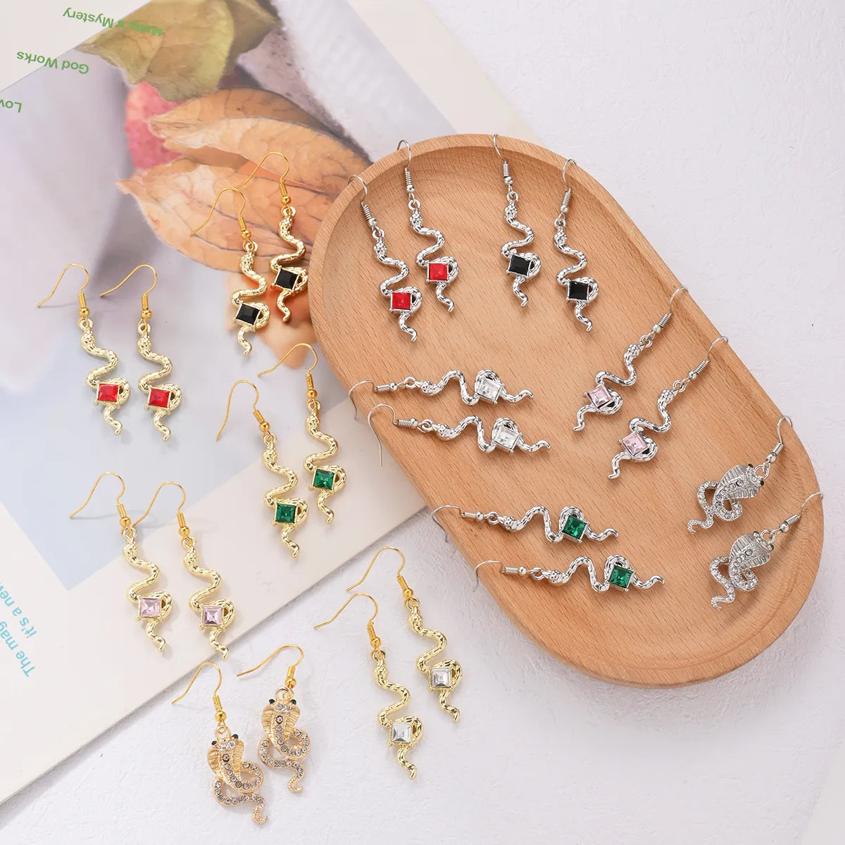 1 Piece IG Style Simple Style Snake Inlay Alloy Rhinestones Drop Earrings