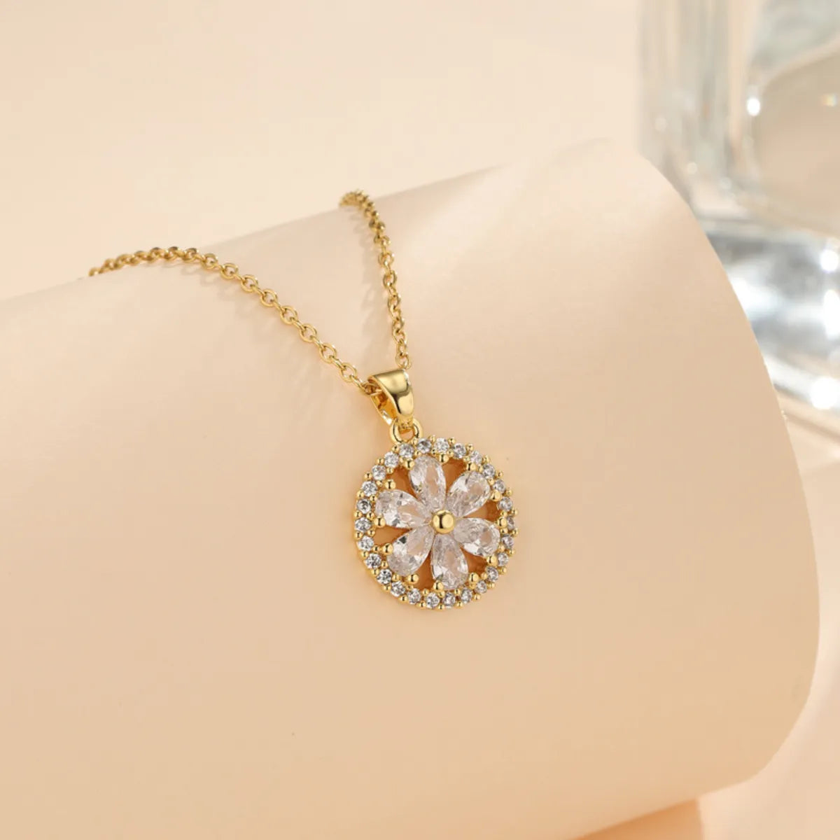 Korean Style Cross Square Flower Stainless Steel Titanium Steel Plating Inlay Zircon 18k Gold Plated Gold Plated Pendant Necklace