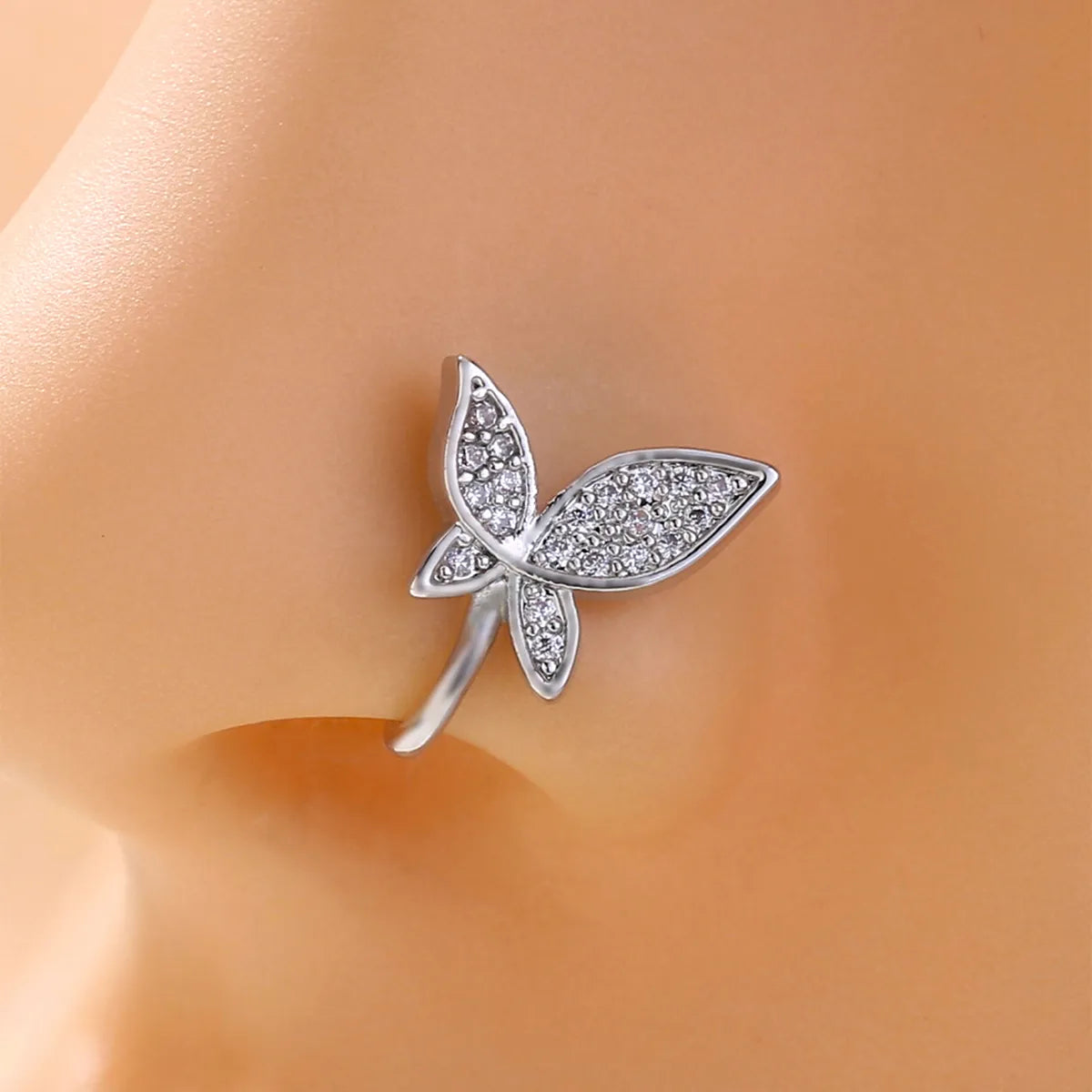 1 Piece Nose Rings & Studs Basic Simple Style Moon Heart Shape Butterfly Copper Inlay Zircon Nose Ring Nose Rings & Studs