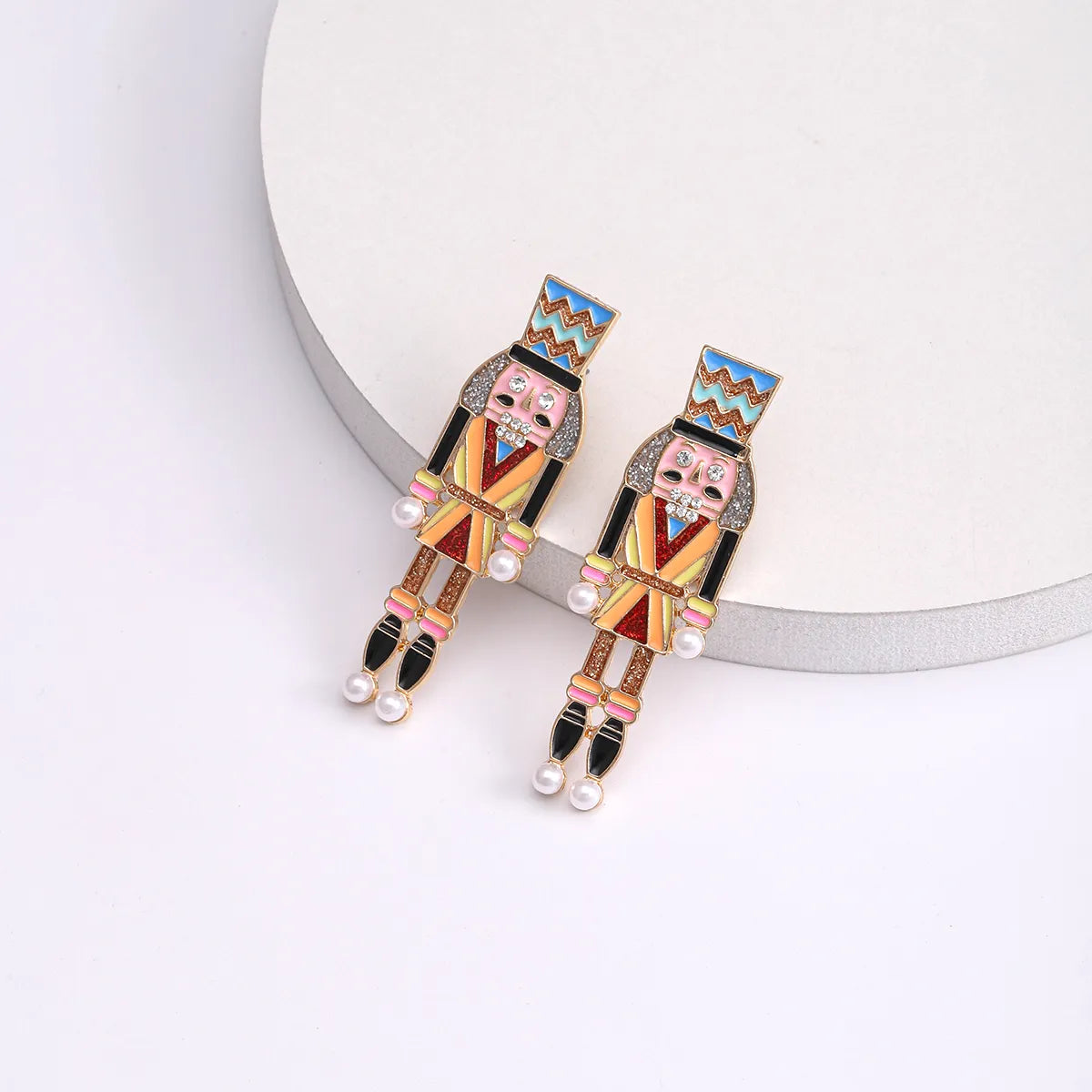 1 Piece Novelty Streetwear Human Cartoon Character Enamel Inlay Alloy Artificial Gemstones Drop Earrings