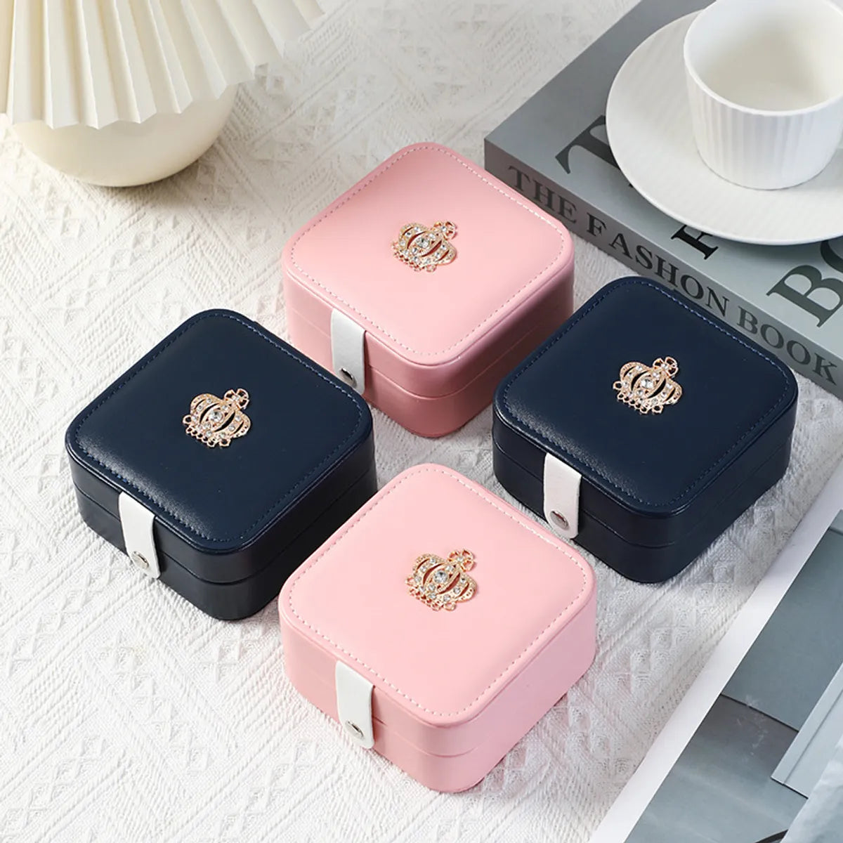 1 Piece Pu Leather Flannel Elegant Daily Solid Color Jewelry Boxes