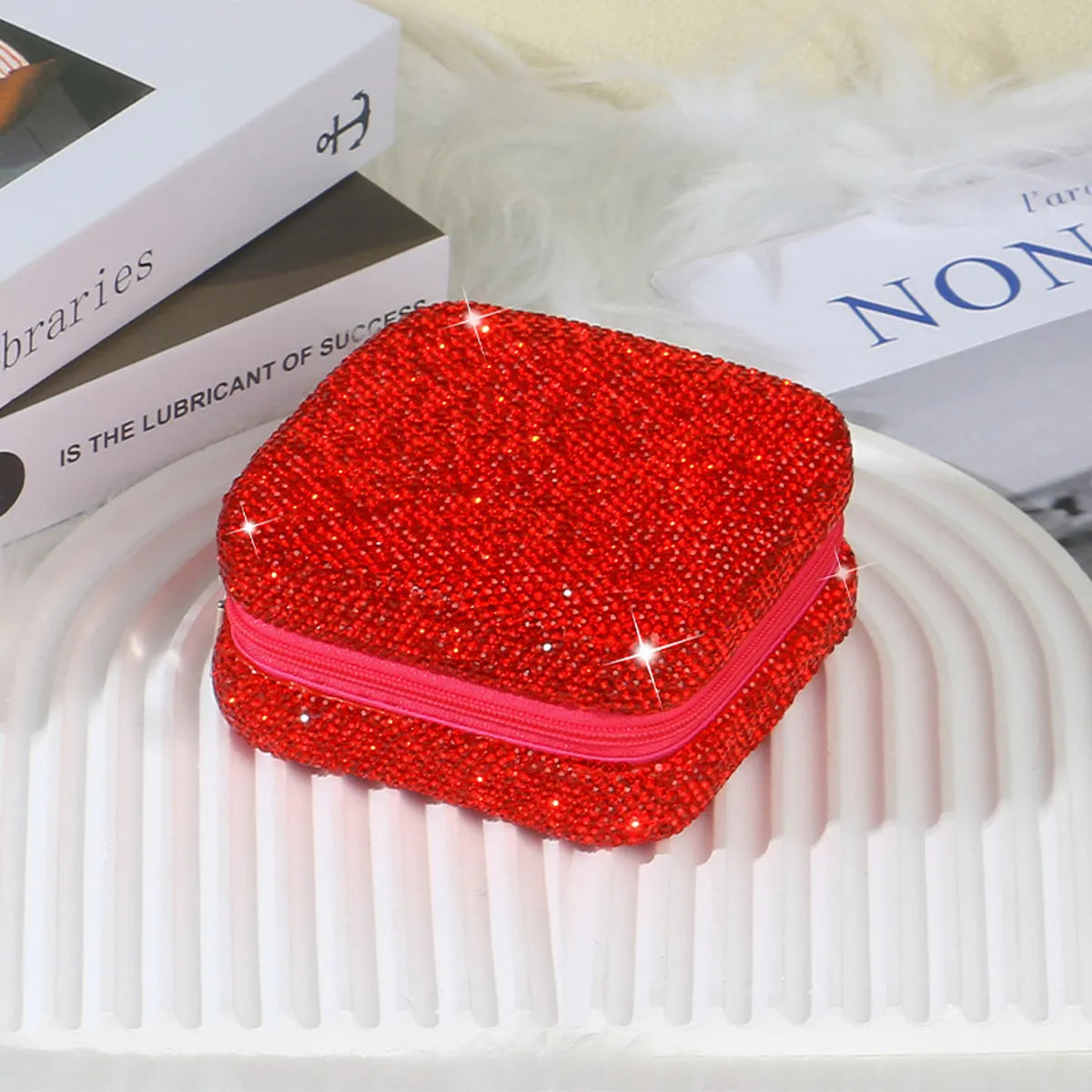 1 Piece Pu Leather Rhinestone Casual Elegant Glam Solid Color Jewelry Boxes