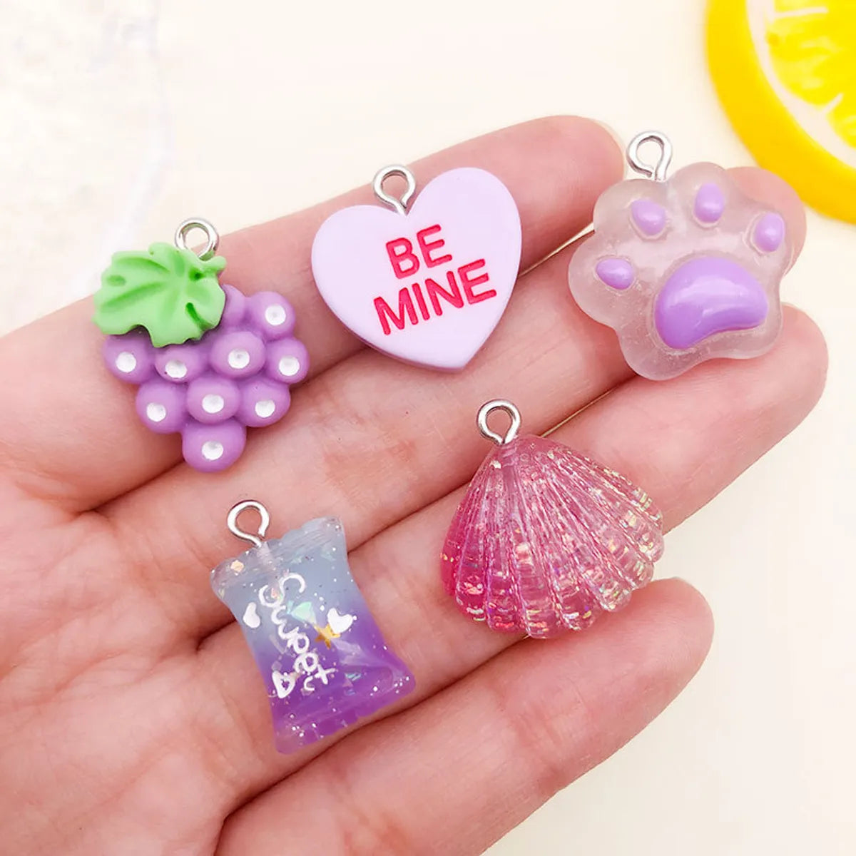 1 Piece Resin Star Heart Shape Grape Pendant