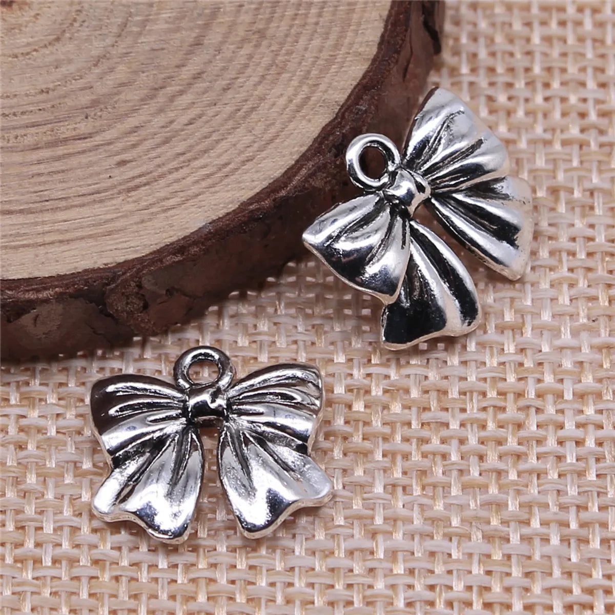 1 Piece Retro Bow Knot Alloy Plating Pendant Jewelry Accessories