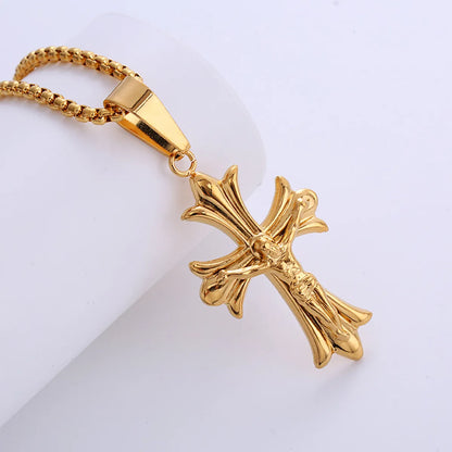 1 Piece Retro Cross Stainless Steel Polishing Zircon Pendant Necklace