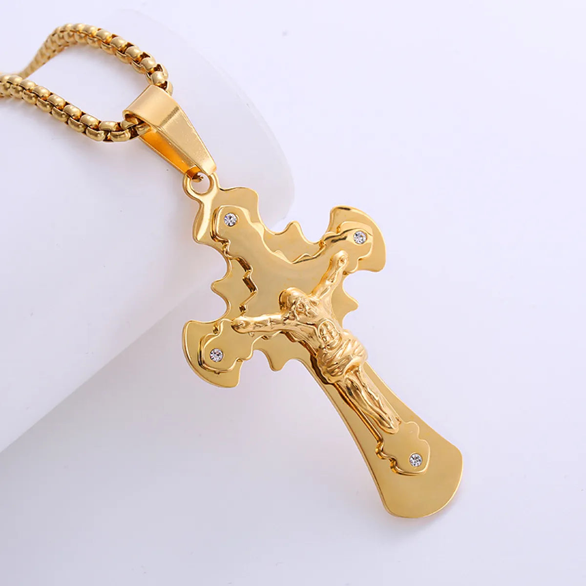 1 Piece Retro Cross Stainless Steel Polishing Zircon Pendant Necklace