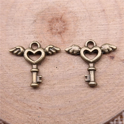 1 Piece Retro Heart Shape Wings Key Alloy Plating Pendant Jewelry Accessories