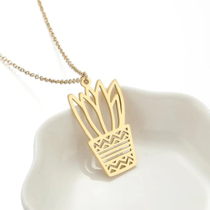 201 Stainless Steel 18K Gold Plated Retro Irregular Plating Plant Pendant Necklace