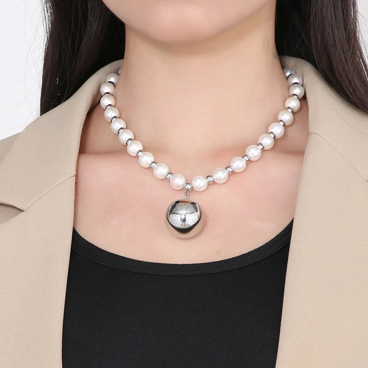 1 Piece Retro Round Stainless Steel Imitation Pearl Plating Pendant Necklace