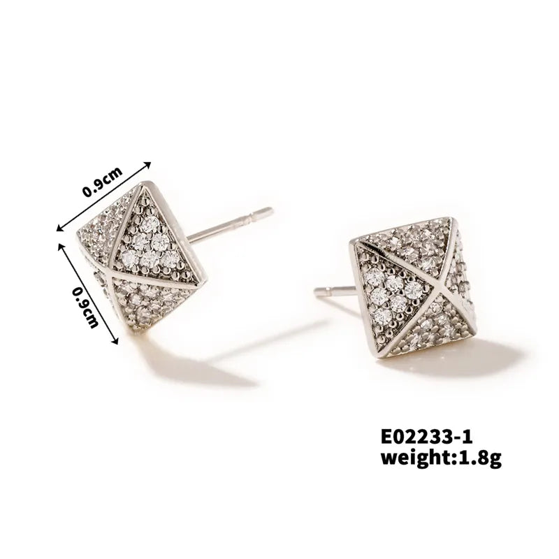 1 Piece Retro Simple Style Shiny Square Pyramid Three-Dimensional Inlay Copper Zircon K Gold Plated Rhodium Plated Ear Studs