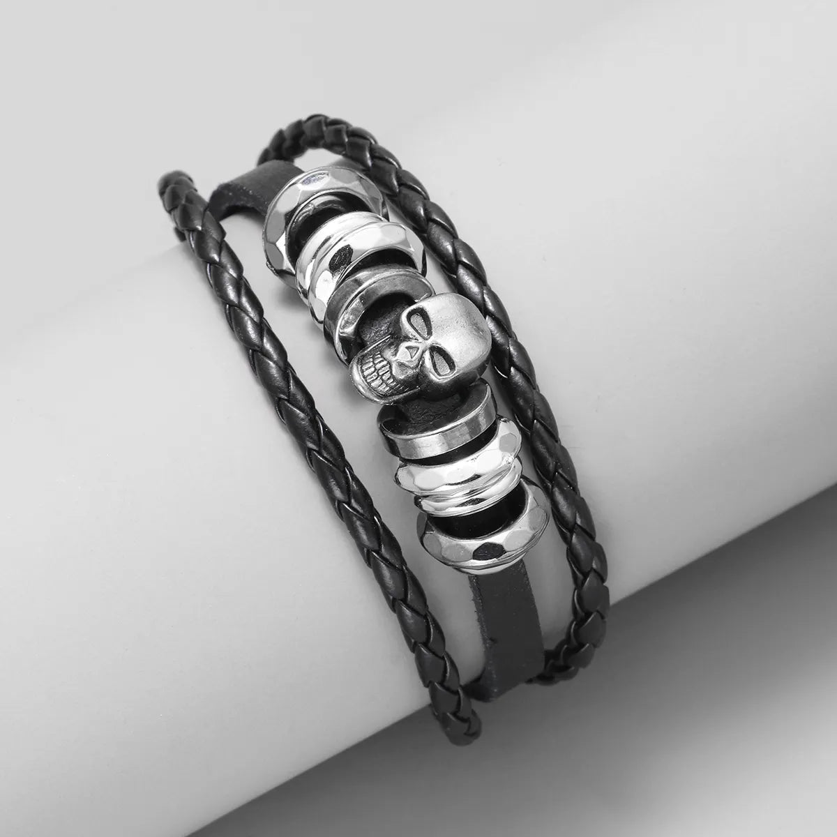 1 Piece Retro Skull Pu Leather Alloy Men'S Bracelets