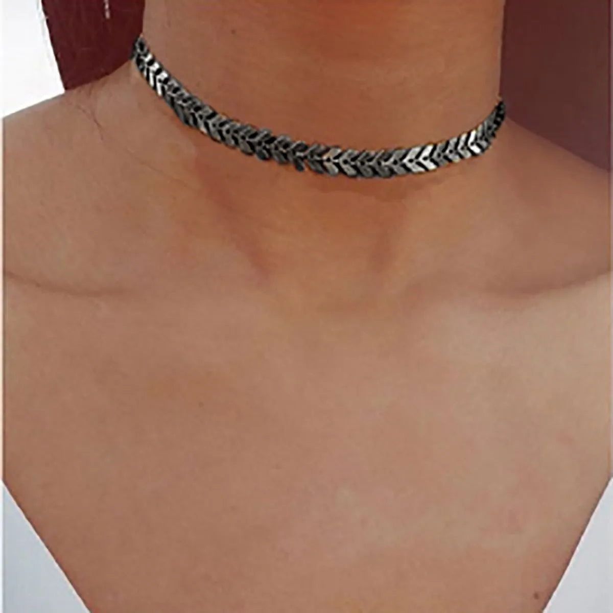 1 Piece Simple Style Circle Fish Bone Alloy Plating Women'S Choker