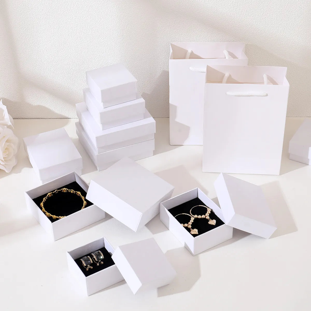 1 Piece Simple Style Classic Style Holiday Daily Solid Color Jewelry Boxes