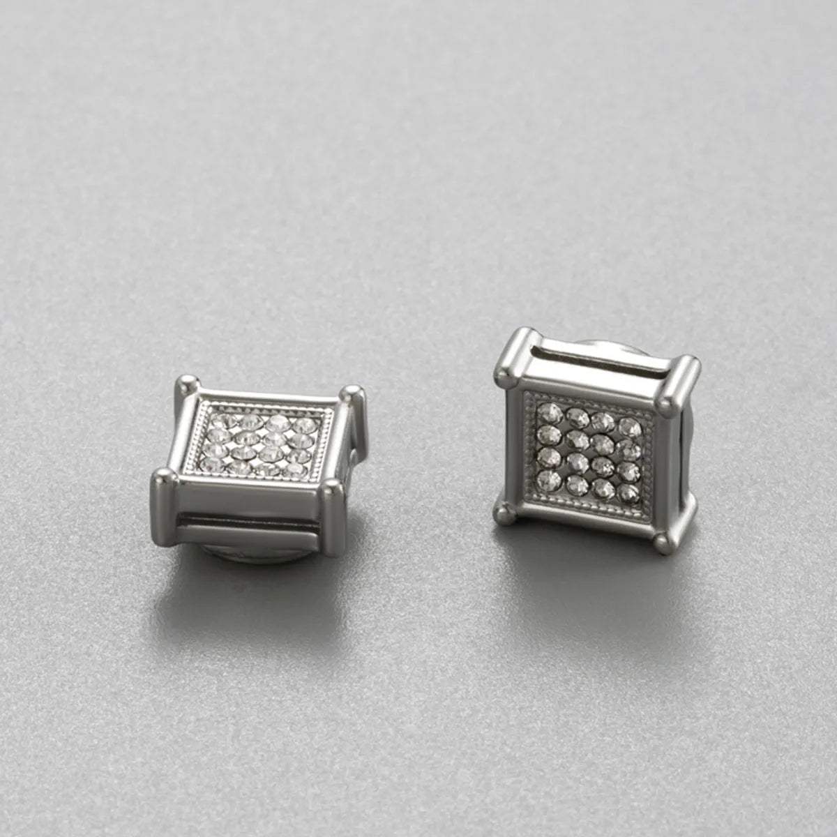 1 Piece Simple Style Classic Style Round Square Plating Inlay 316 Stainless Steel  Zircon Ear Cuffs