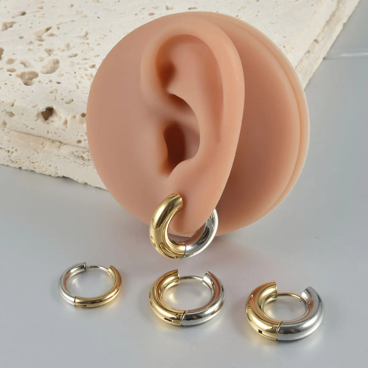 1 Piece Simple Style Color Block Plating Stainless Steel Gold Plated Earrings