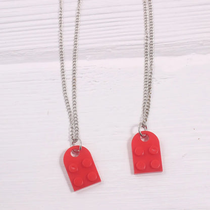 1 Piece Simple Style Heart Shape Alloy Plastic Patchwork Couple Pendant Necklace