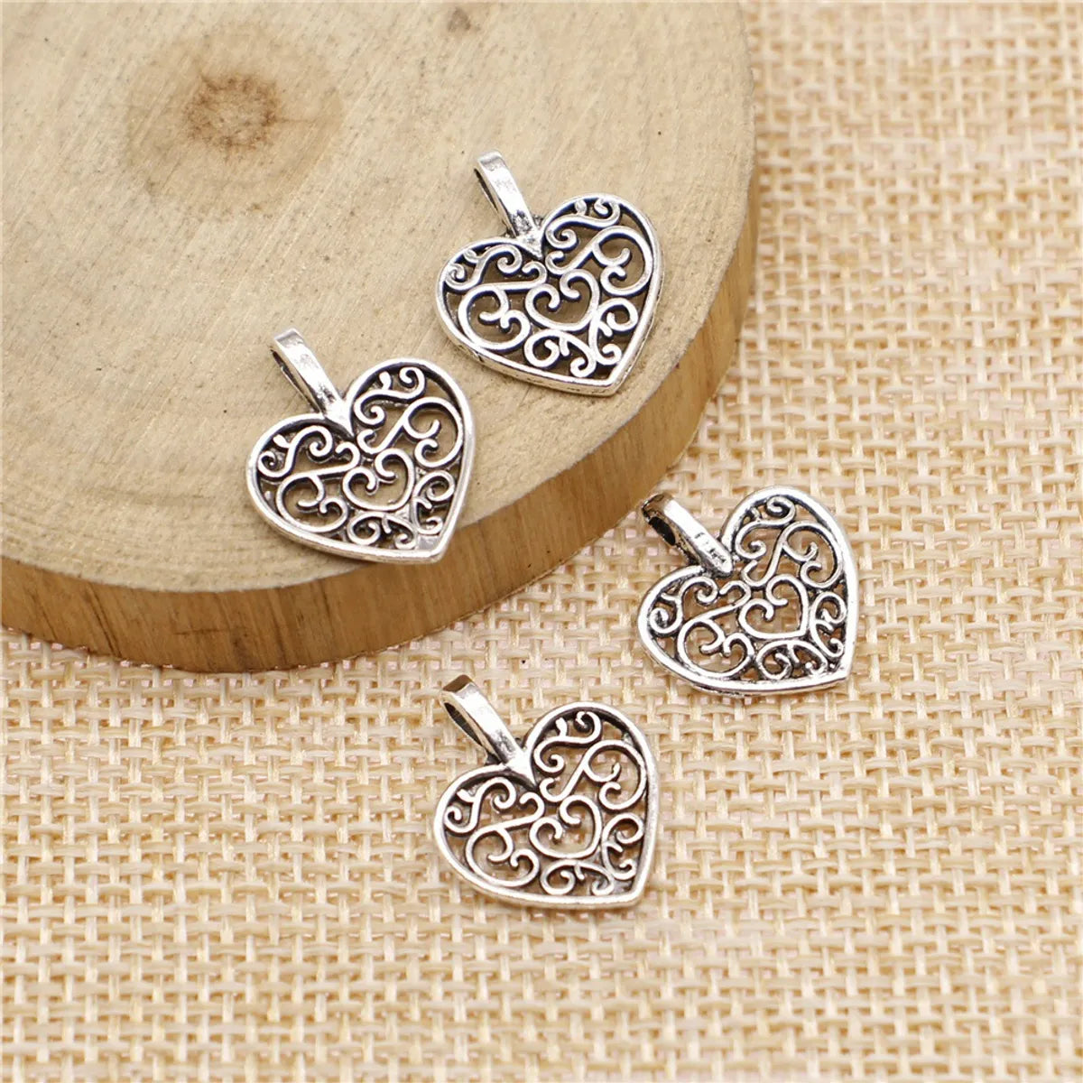 1 Piece Simple Style Heart Shape Alloy Plating Pendant Jewelry Accessories