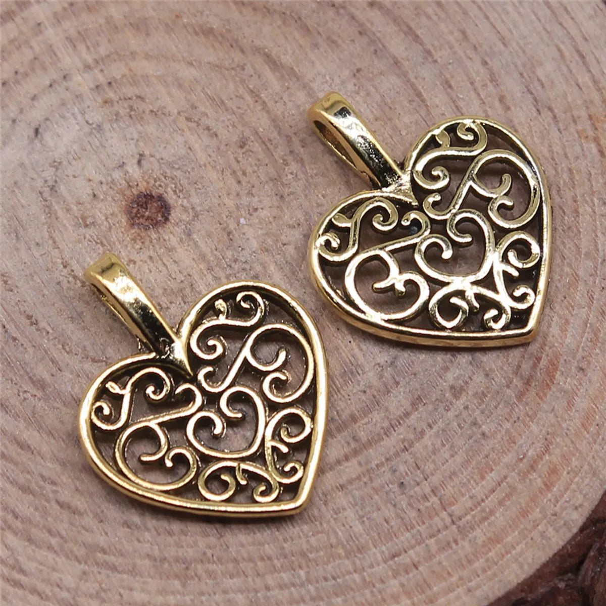 1 Piece Simple Style Heart Shape Alloy Plating Pendant Jewelry Accessories