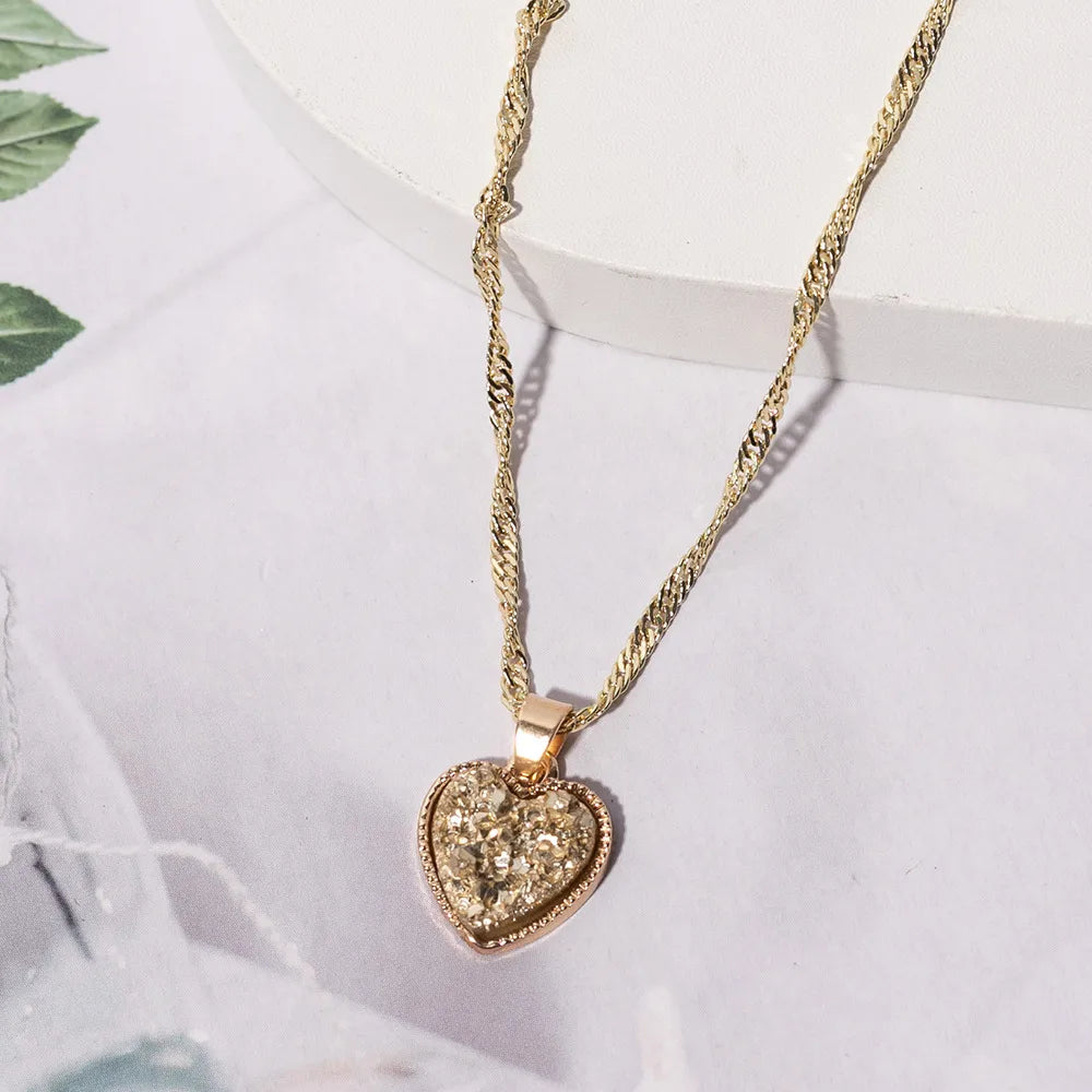 1 Piece Simple Style Heart Shape Alloy Plating Women'S Pendant Necklace