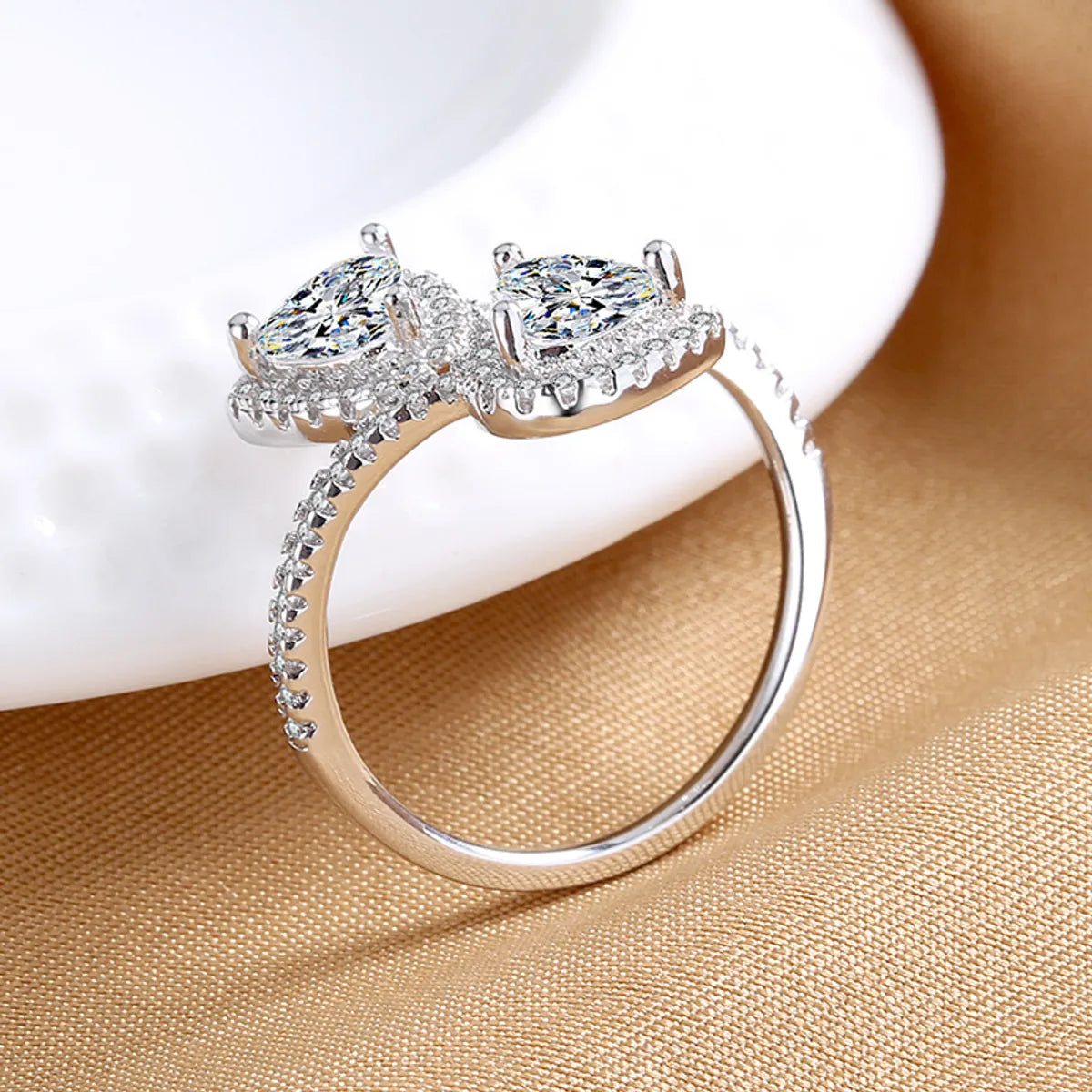 1 Piece Simple Style Heart Shape Copper Inlay Zircon Open Ring